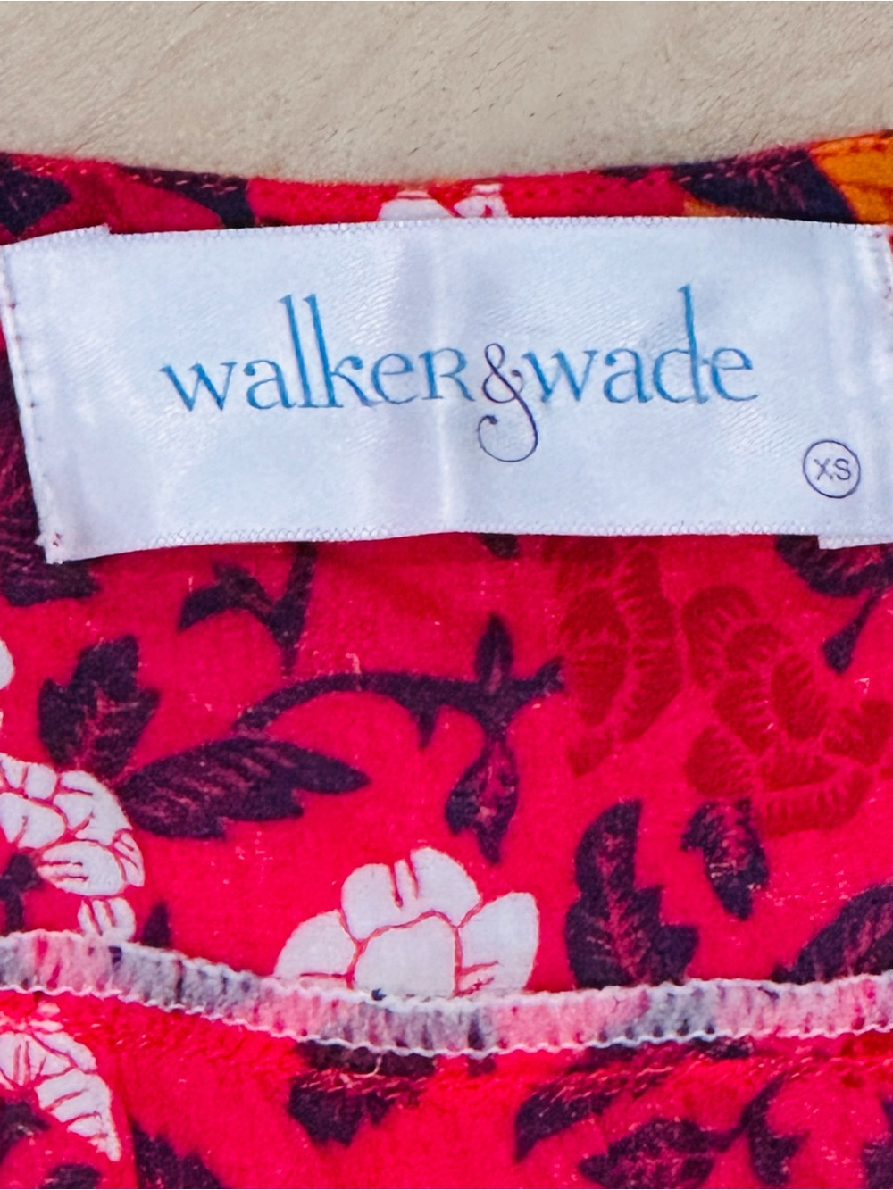 Walker & Wade Carrie Dress in Cherry Sz XS Bohemian Resort Wear Floral Oversized - Picture 4 of 10